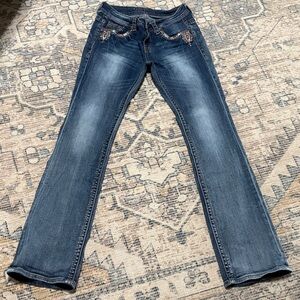 Grace in LA embroidered jeans. Size 28